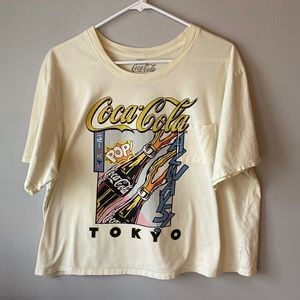 Coca Cola Tokyo crop tee size XXL